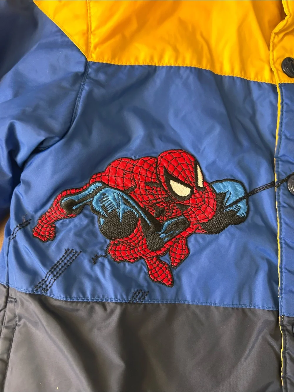Spiderman 2005 vintage Y2K Spider-Man Colorblock Hooded Puffer Jacket 2T